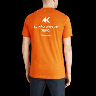 Eu não larguei tudo.