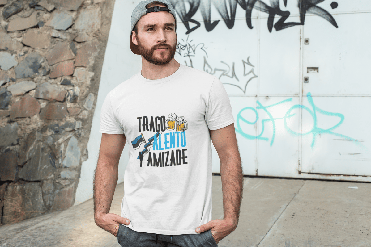 Nome do produto: Camiseta Trago Alento y Amizade - Clara