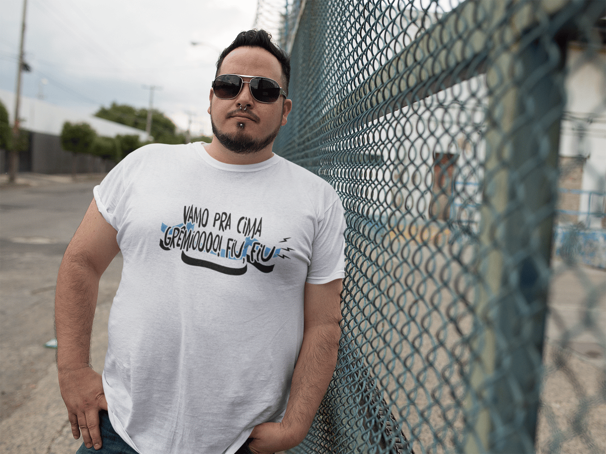 Nome do produto: Vamo Pra Cima Grêmio! Fiu, fiu Plus Size - Clara