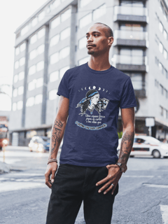 Nome do produto Camiseta Uma Cigana Louca - Escura