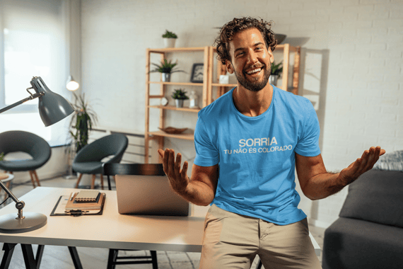 Camiseta Sorria, tu não és colorado - Estampa Branca