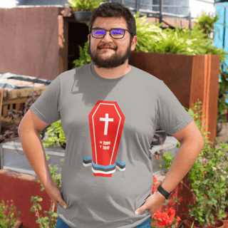 Nome do produto Caixão Vermelho Plus Size