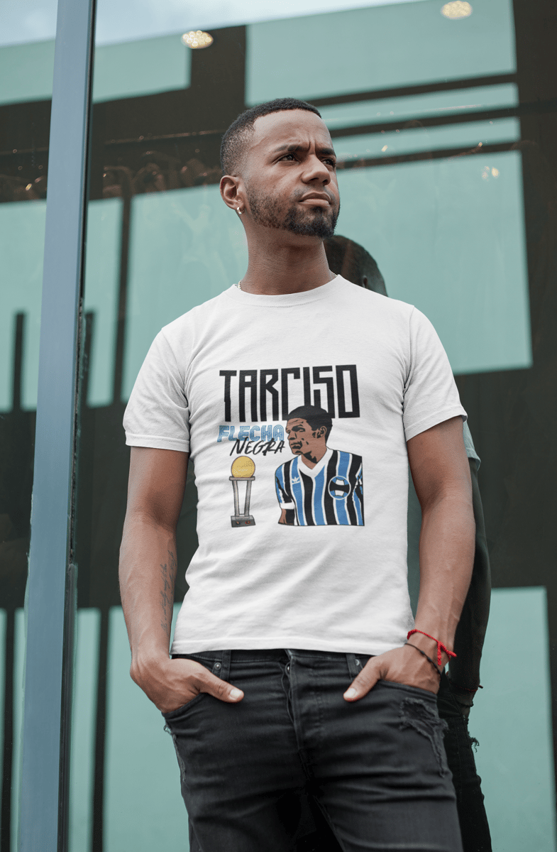 Nome do produto: Camiseta Flecha Negra