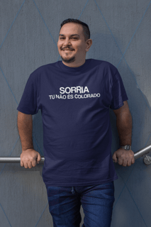 Nome do produto Sorria, tu não és colorado! Plus Size - Estampa Clara