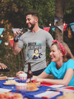 Nome do produto Camiseta Joguem Como Bebemos