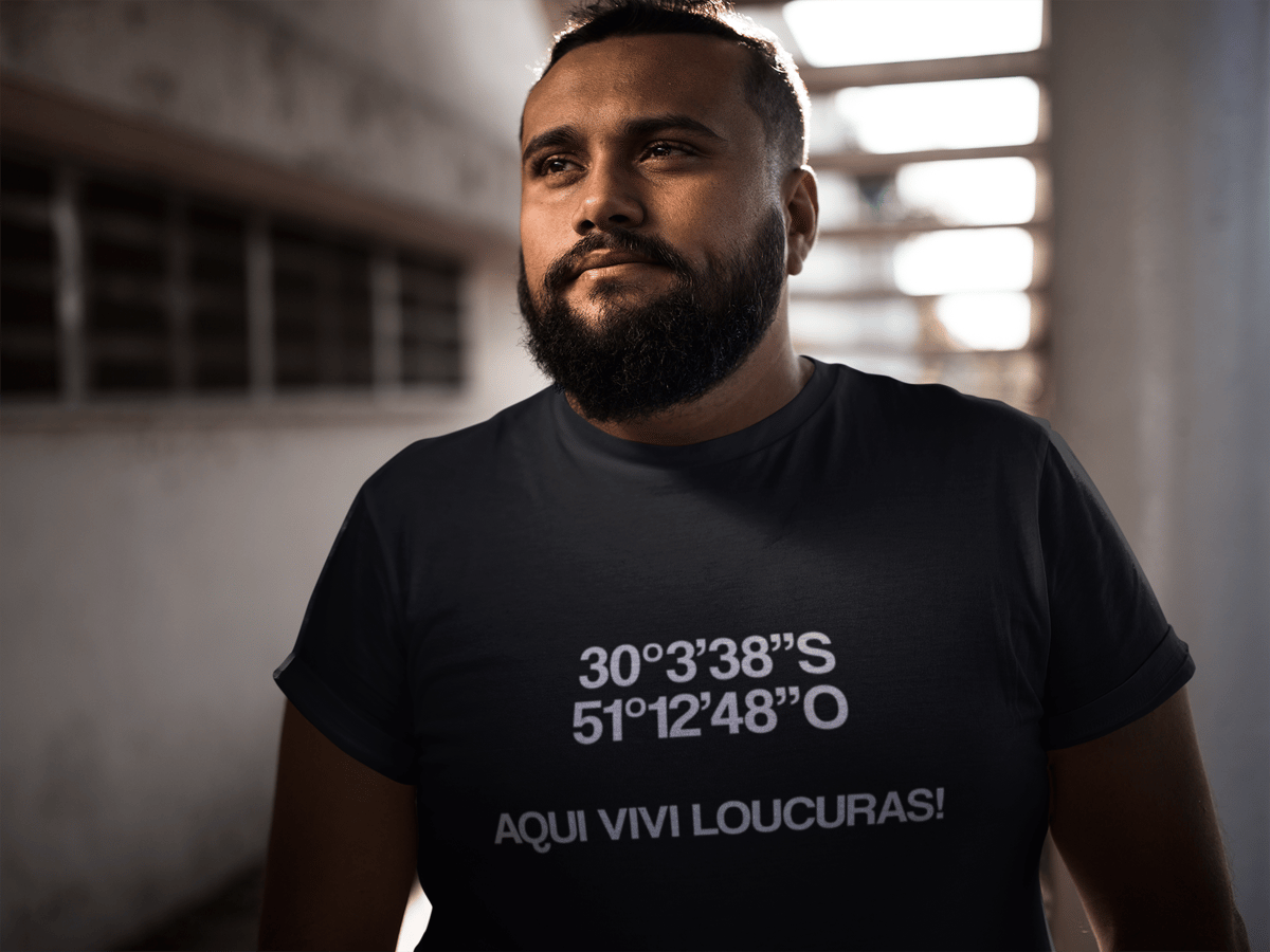 Nome do produto: Coordenadas do Olímpico: Aqui vivi loucuras! Plus Size - Escura