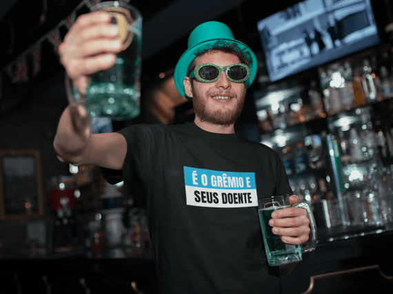 Camiseta É o Grêmio e seus doente - Preta