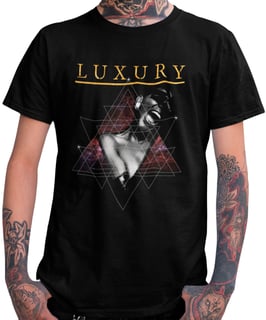 Camiseta Printfull Luxury