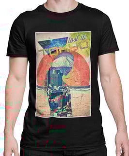 Nome do produto Camiseta Printfull Lost in tokyo