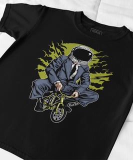 Nome do produto Camiseta Printfull Bike To The Moon