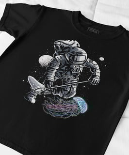 Nome do produto Camiseta Printfull Astronaut Jellyfish