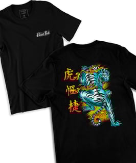 Camiseta Printfull Japan Tiger