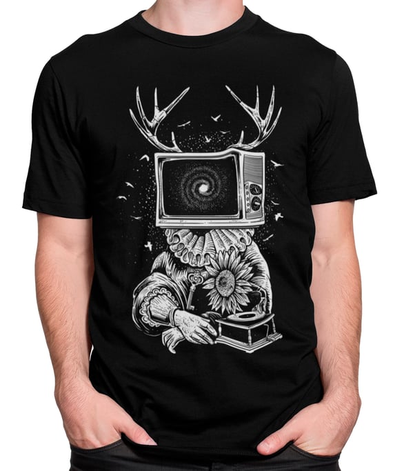 Camiseta Printfull Galaxy Queen