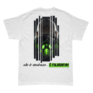 Nome do produto Camiseta Urgot Não é Vioência... É Filosofia - Branca