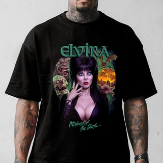 Nome do produto Camiseta Plus Size Elvira: A Rainha das Trevas | Encanto Macabro | Filme de Terror