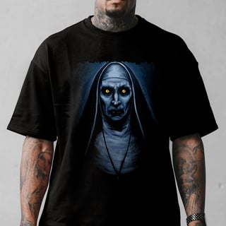 Nome do produto Camiseta Plus Size A Freira | Filme de Terror