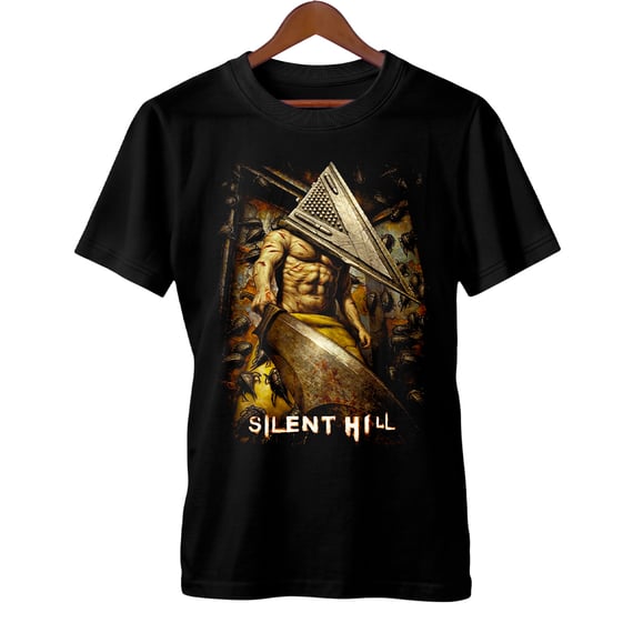 Camiseta Silent Hill | Pesadelo de Pyramid Head | Jogo de Terror
