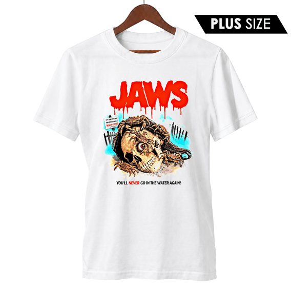 Camiseta Plus Size Tubarão | Nunca Mais Entre na Água | Filme de Terror