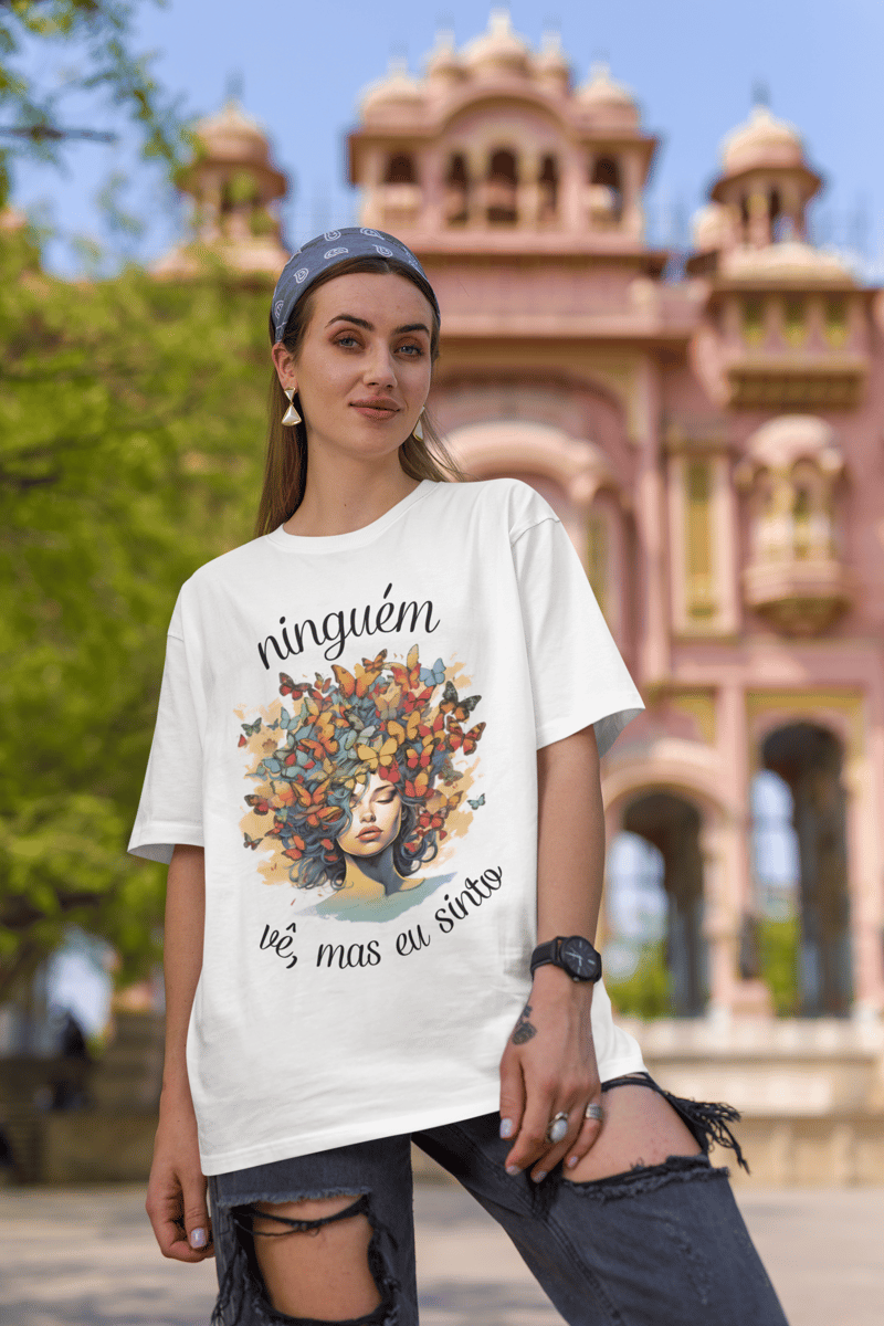 Nome do produto: Ninguém vê, mas eu sinto -- Tradicional Branca