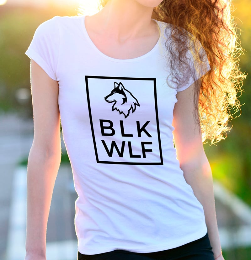 Nome do produto: Black Wolf Minimalista