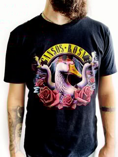 Nome do produto Camiseta Gansos Rosas