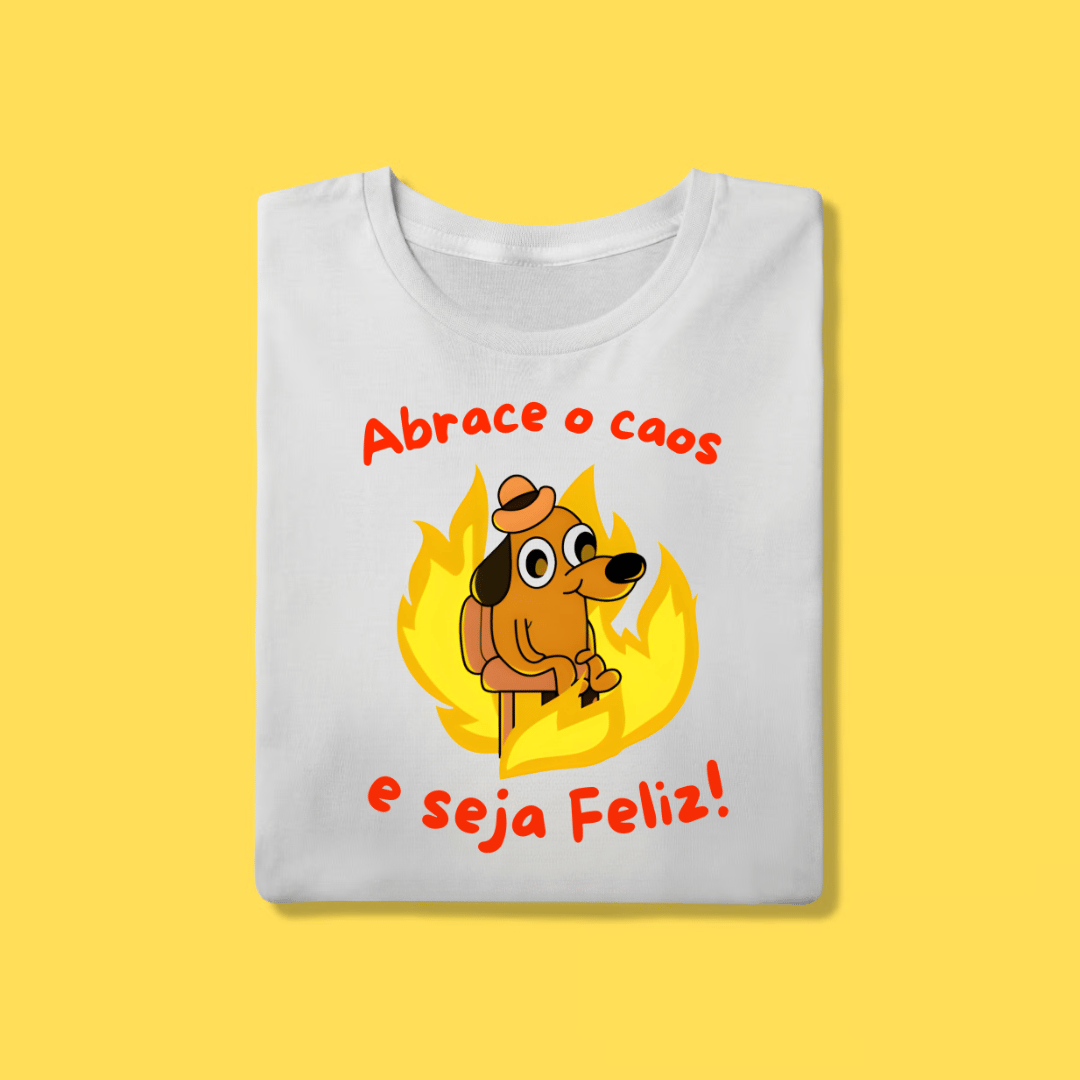 Nome do produto: Camiseta Abrace o caos e seja feliz