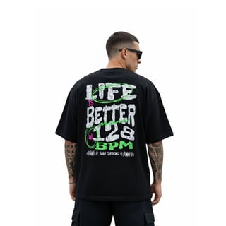Nome do produto Camiseta Oversized Life is Better at 128 BPM - Preto