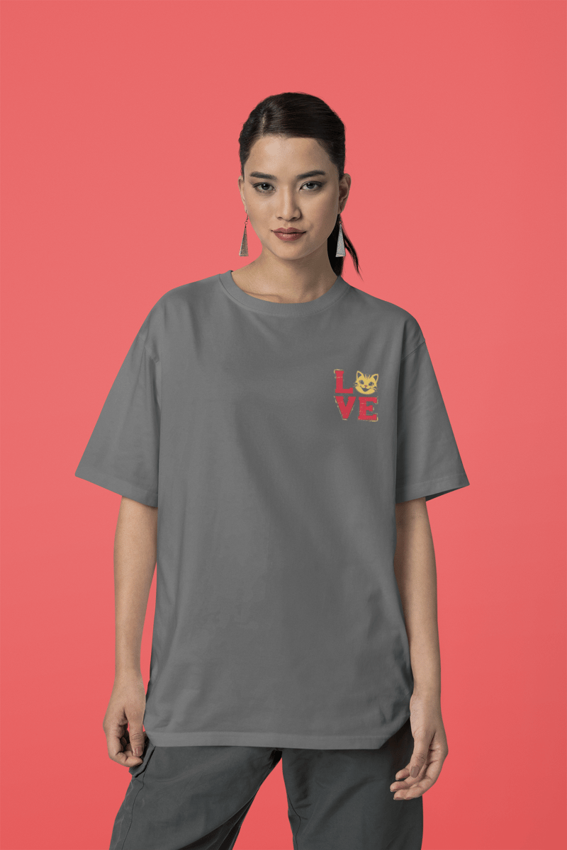Nome do produto: CAMISETA T-SHIRT ESTONADA MINIMALISTA, CAT LOVE