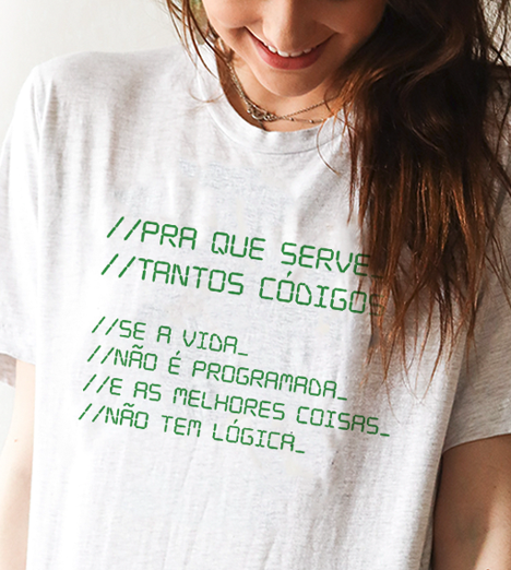 Nome do produto: Camiseta Códigos - Tecnologia