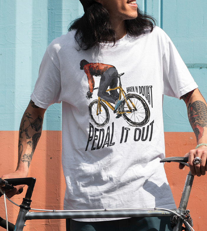 Nome do produto: Camiseta Bike - When in doubt pedal it out - Unisex