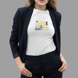 Nome do produto Camiseta Baby Long Alguma Coisa Acontece No Meu Coração