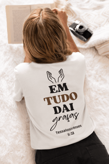 Nome do produto Camiseta Em Tudo Dai Graças