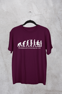 Nome do produto Camiseta Evolução Humana Something Went Wrong Down The Road