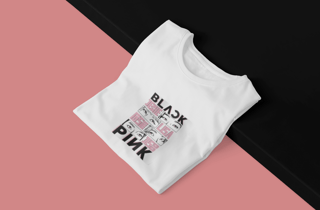 CAMISETA BLACKPINK COM ASSINATURA