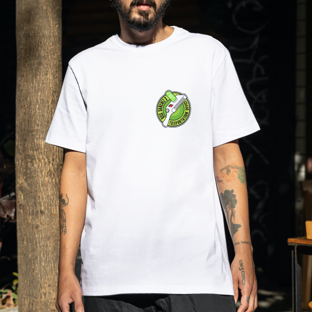 Nome do produto: CAMISETA PORTAL - RICK AND MORTY