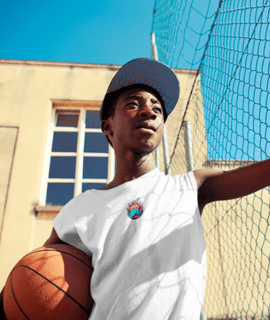 Nome do produto Camiseta APK Co.: Basketball Flame