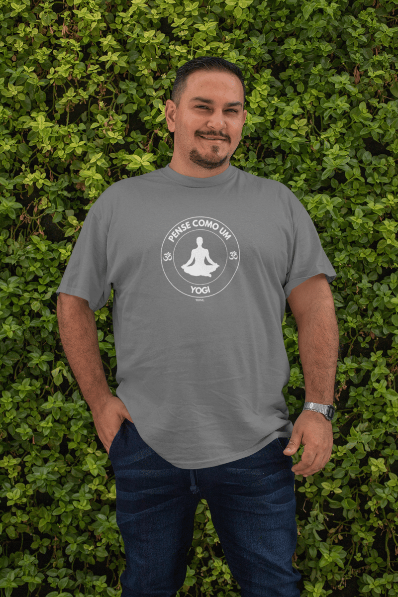Nome do produto: Camiseta Plus Size Pense como um Yogi