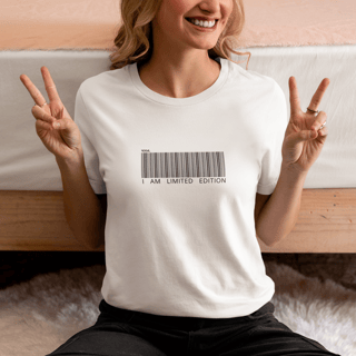Camiseta Classic Baby Long I Am Limited