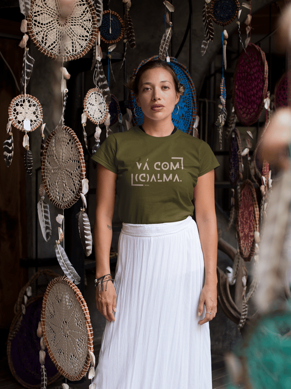 Camiseta Baby Long Classic Vá com Calma