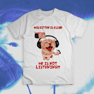 Nome do produto Camiseta 'THIS KITTEN IS A LIAR'