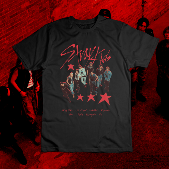 Camiseta 'STRAY KIDS (versão 1)'