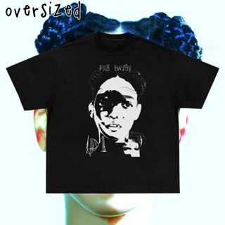 Camiseta Oversized Preta 'FKA TWIGS - LP1'