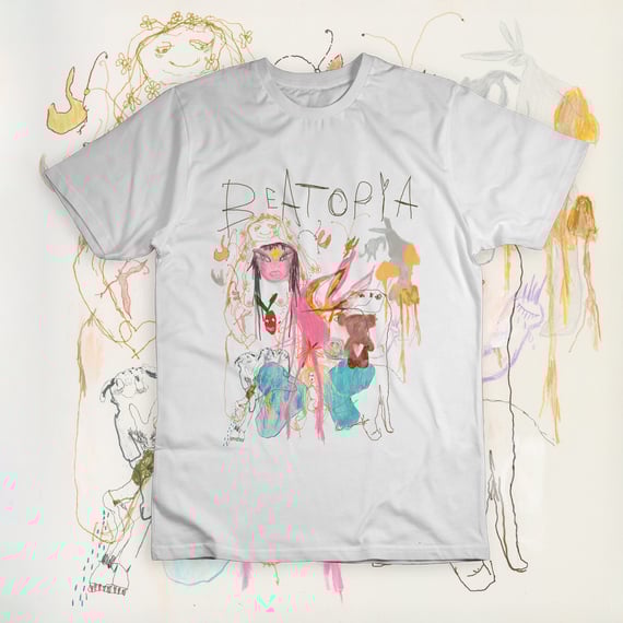 Camiseta 'BEABADOBEE - BEATOPIA'