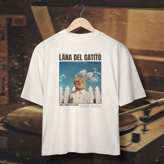 oversized • del gatito