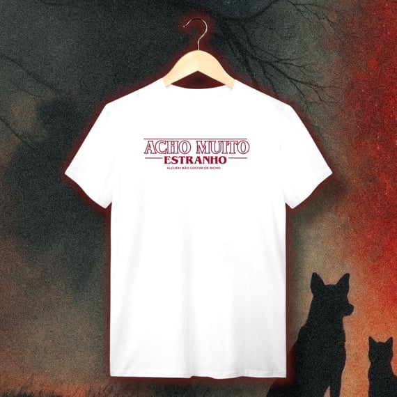 t-shirt • estranheza