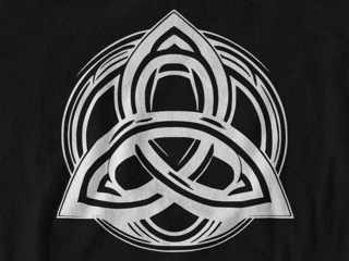 Nome do produto Camiseta Dizbocado Corte BabyLook - Triquetra Nórdico Celta