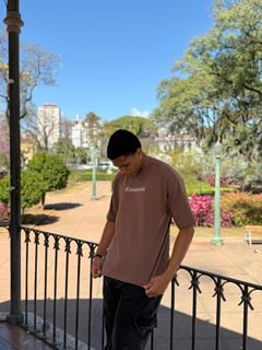 Nome do produto Camiseta Oversized - Fé em Deus