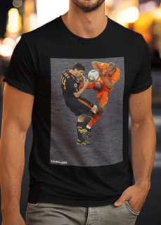 Nome do produto Camiseta Segue o Jogo - Espanha vs Holanda 2010