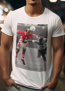 Nome do produto Camiseta Carequinha na Bola - Lechkov 94