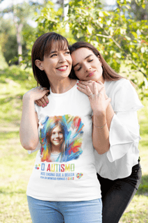 Nome do produto Feminina - O autismo nos ensina que a beleza vem em infinitas formas e cores (linha prime)
